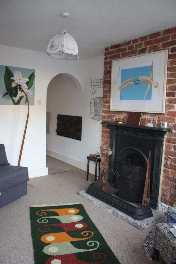 Whitstable Tree House Retreat Villa ภายนอก รูปภาพ